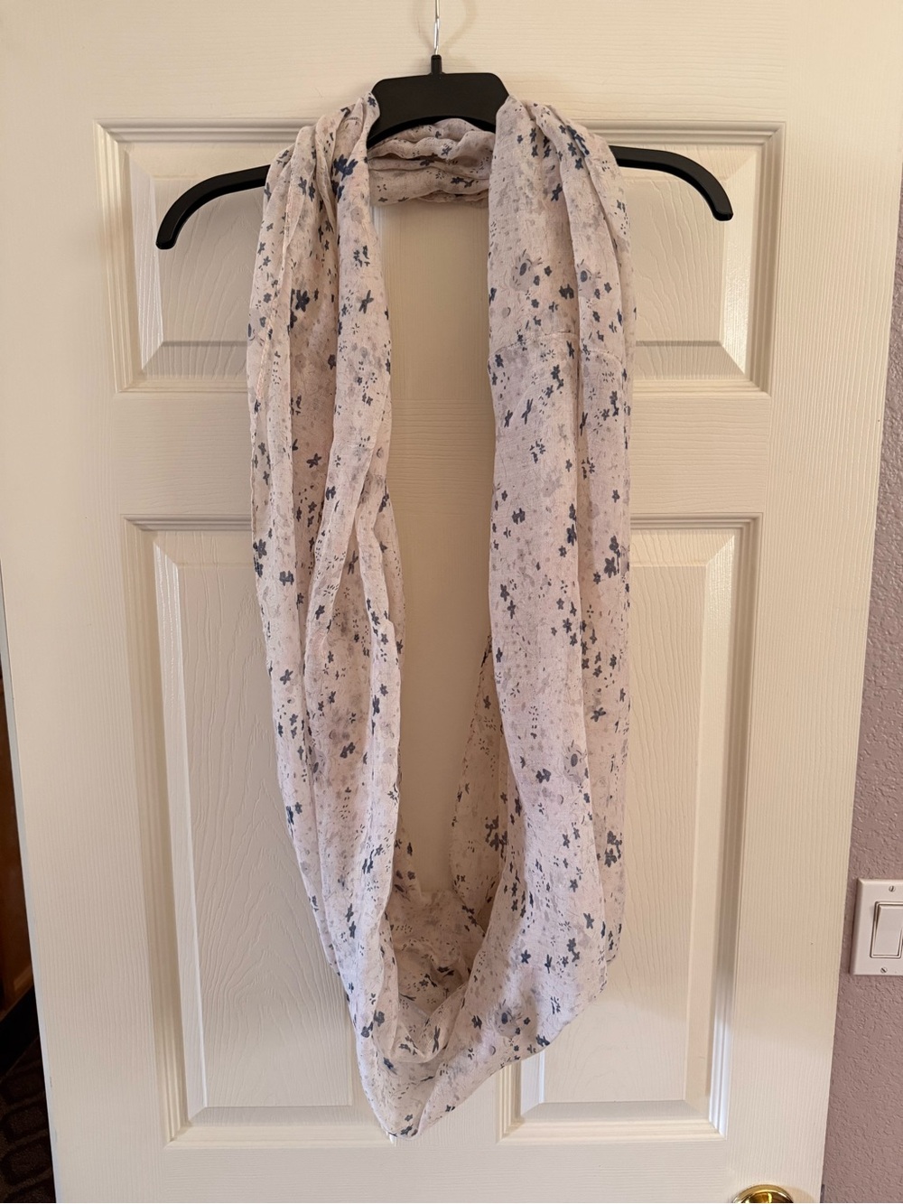 Light Beige Infinity Scarf with Navy Star Print